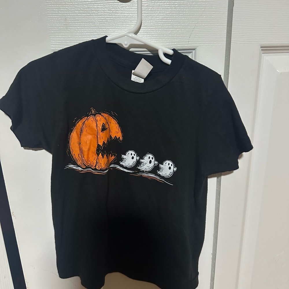Black Halloween T-Shirt with Pumpkin and Ghosts